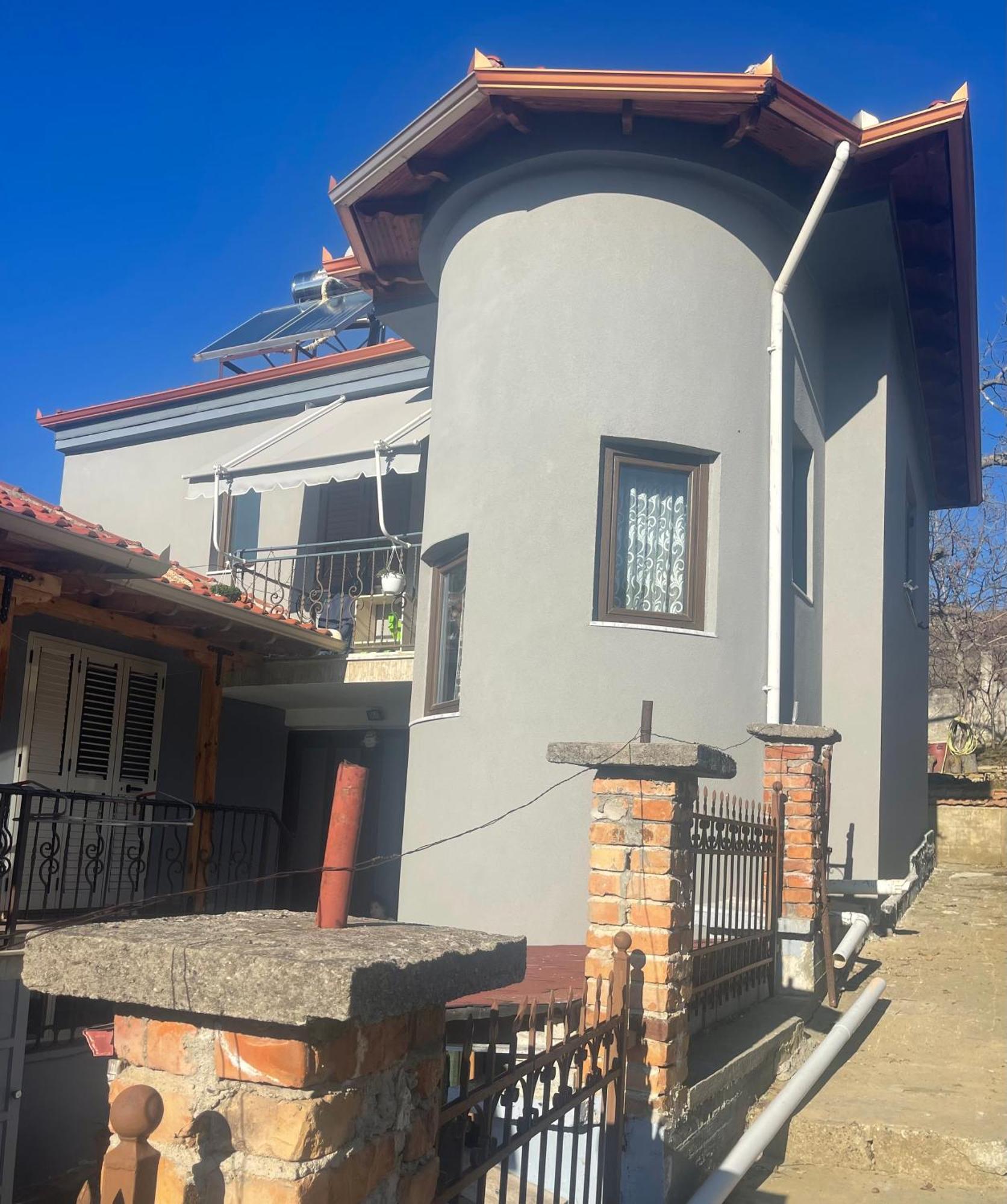 Villa Tradicionale Violeta Korce